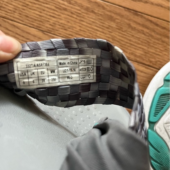 [US8]Vionic Serena Tia Thong Sandals with Woven Strap - Picture 7 of 7